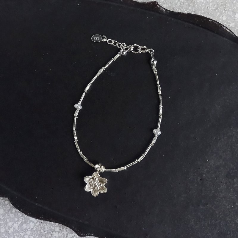 凯伦银手链 - 手链/手环 - 银 银色