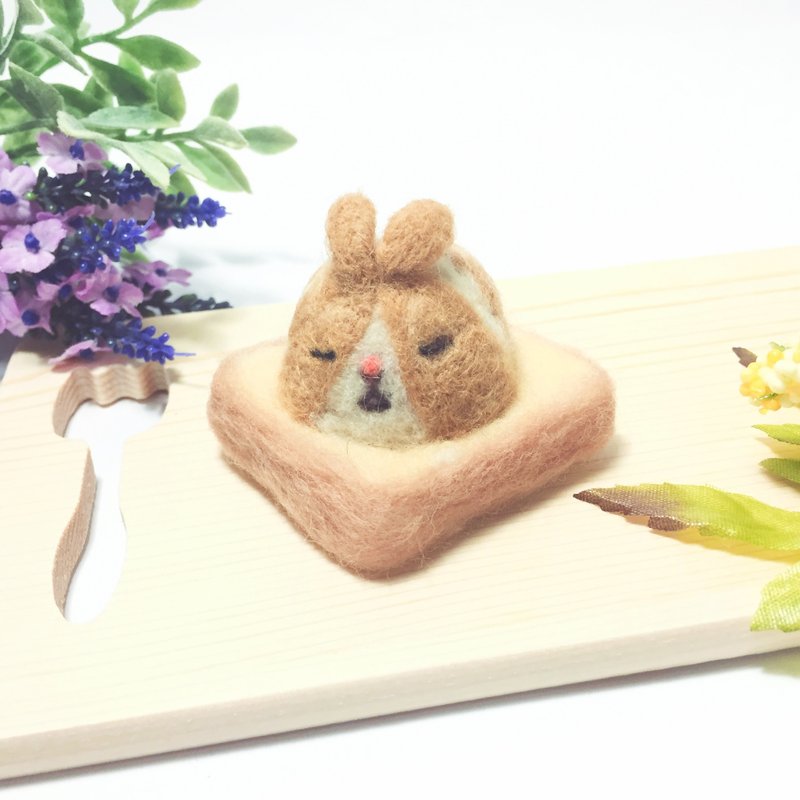 羊毛毡麻糬吐司_花生芝麻兔 - 摆饰 - 羊毛 橘色