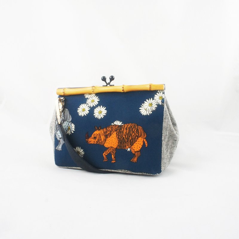 【经典竹节】-  犀牛与花 - 侧背包/斜挎包 - 棉．麻 蓝色