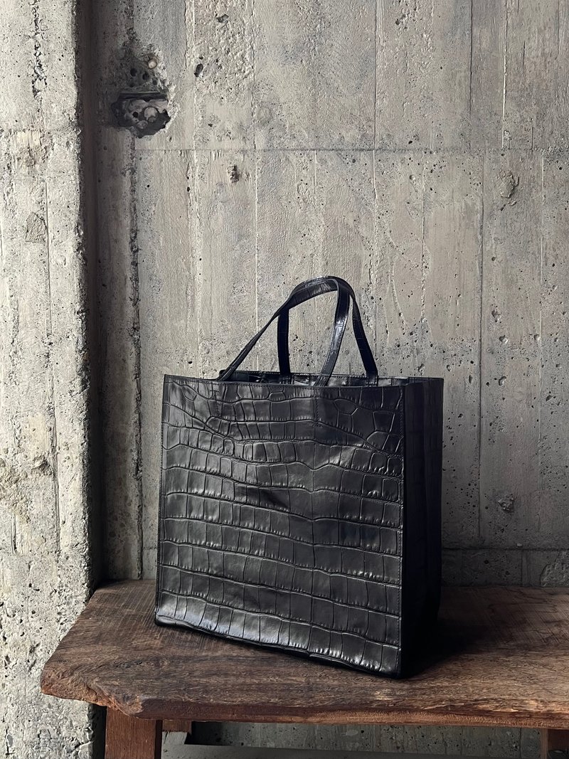 超大真牛皮纸袋 黑鳄鱼 意大利植鞣革 真皮手提袋 购物袋 - 手提包/手提袋 - 真皮 黑色