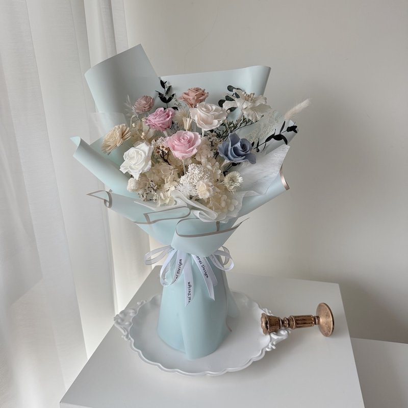 SEE 看见花艺设计|永生玫瑰 |生日| 情人| 蓝色奇缘不凋玫瑰花束 - 干燥花/捧花 - 植物．花 