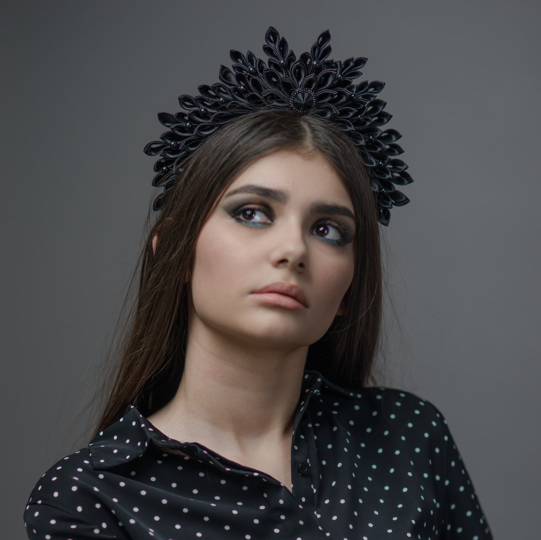 Gothic headpiece Black wedding bridal bride crown Spike tiara Dark queen Fantasy - 发饰 - 丝．绢 黑色