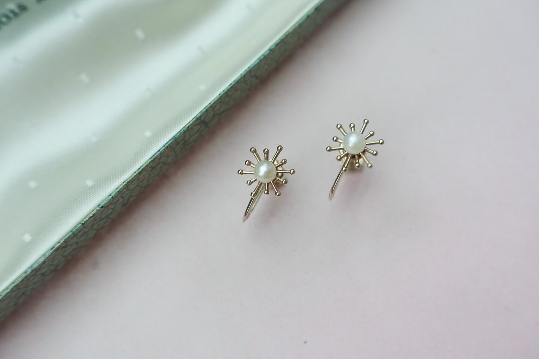 美国古董品牌Krementz 细致水花珍珠夹式耳环 - 耳环/耳夹 - 珍珠 金色