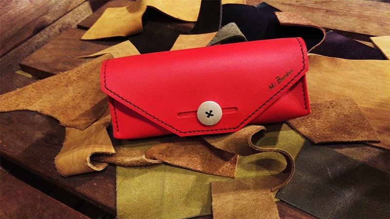 Mr.Banboo【手工皮革 眼镜盒】有故事的 台湾手工眼镜 - 化妆包/杂物包 - 纸 红色