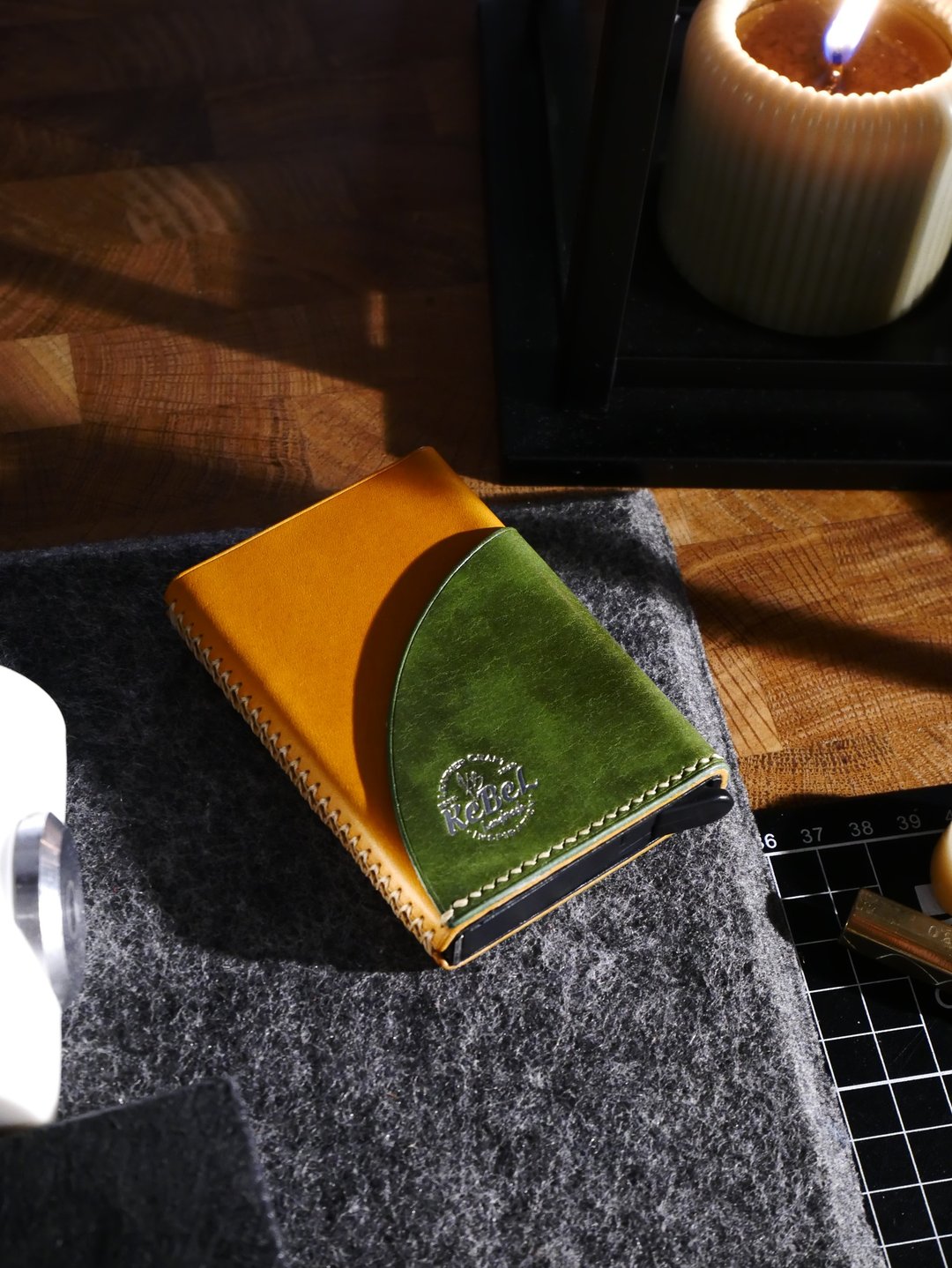 【可定制颜色】自动弹出 !  RFID 防盗铝合金皮革卡片盒 - 皮夹/钱包 - 真皮 绿色