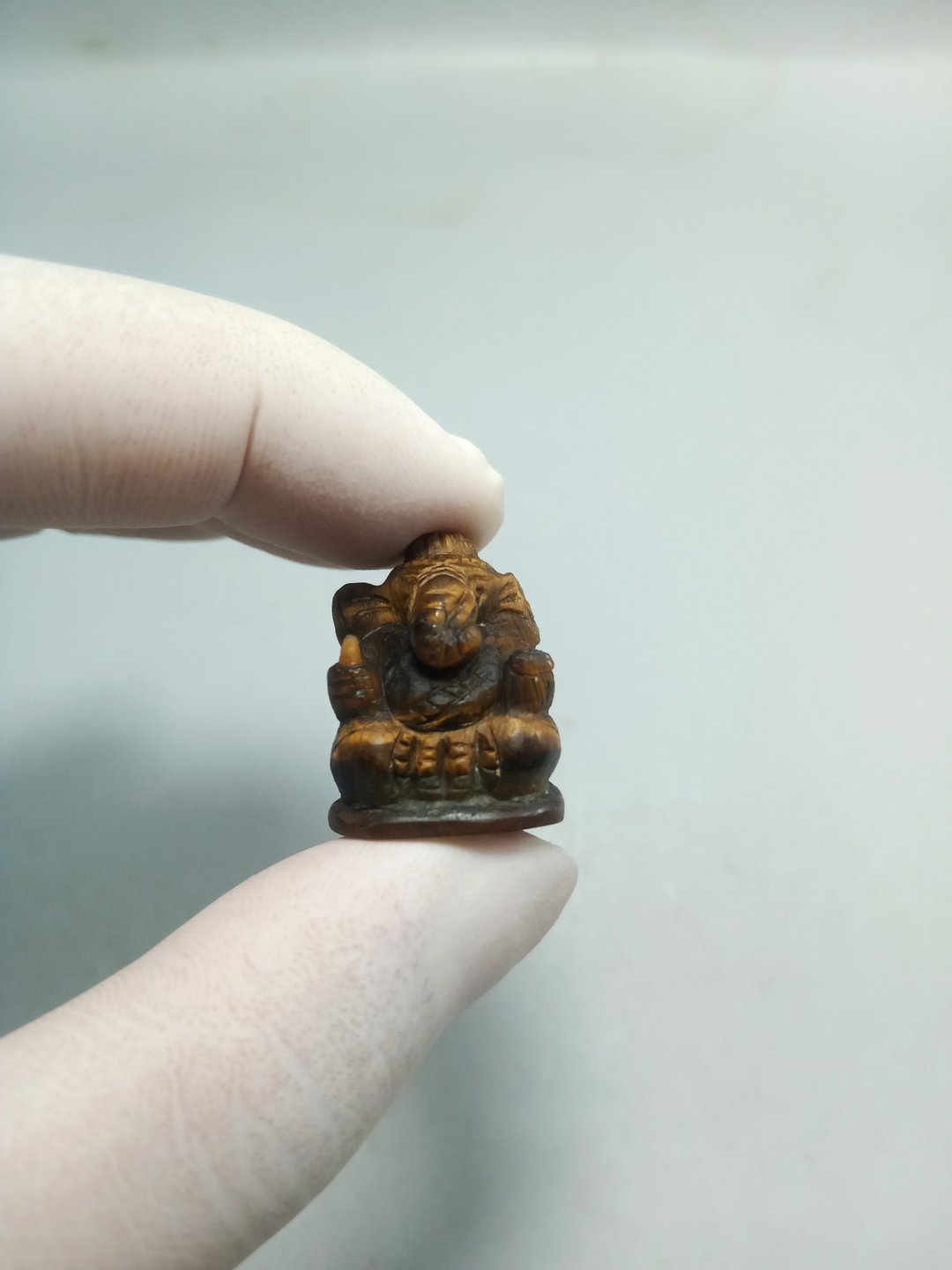 23 毫米手工雕刻虎眼石甘尼萨雕像 100% 正品天然石材 - 其他 - 石头 