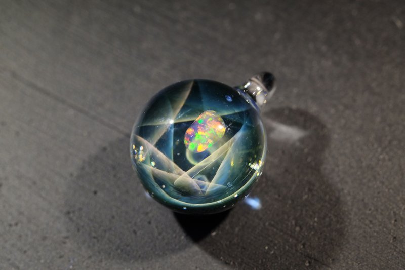 Magical Galaxy 魔法宇宙-琉璃吊坠 ２ - 颈链 - 玻璃 黑色