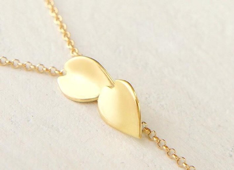 Y necklace 18k yellow gold cherry blossom petals - 项链 - 其他金属 金色