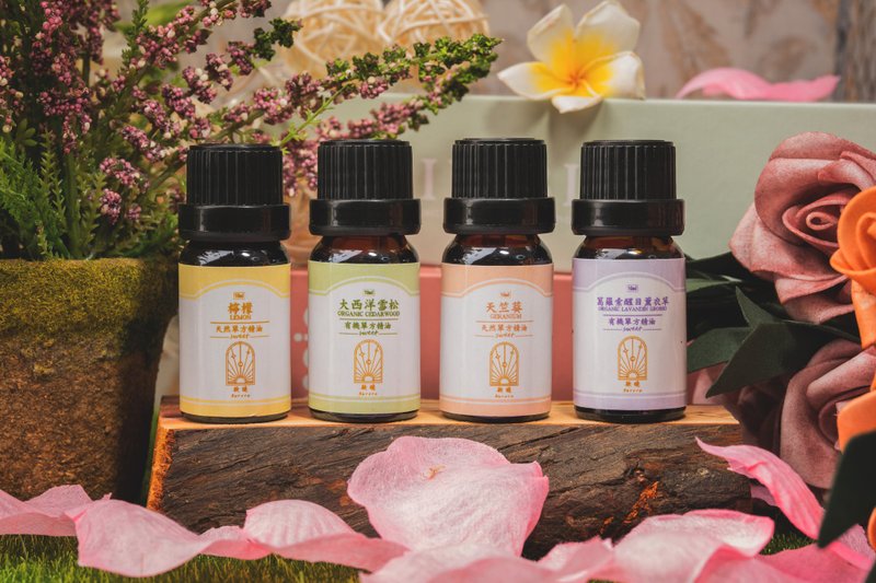 Aurora欲晓 有机天然单方精油 10ml - 香薰/精油/线香 - 玻璃 多色