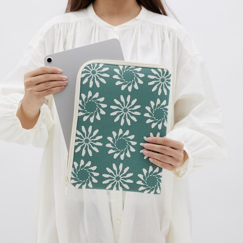 11寸iPad收纳包/乌秋圈圈/水鸭绿色 - 平板/电脑保护壳 - 棉．麻 绿色