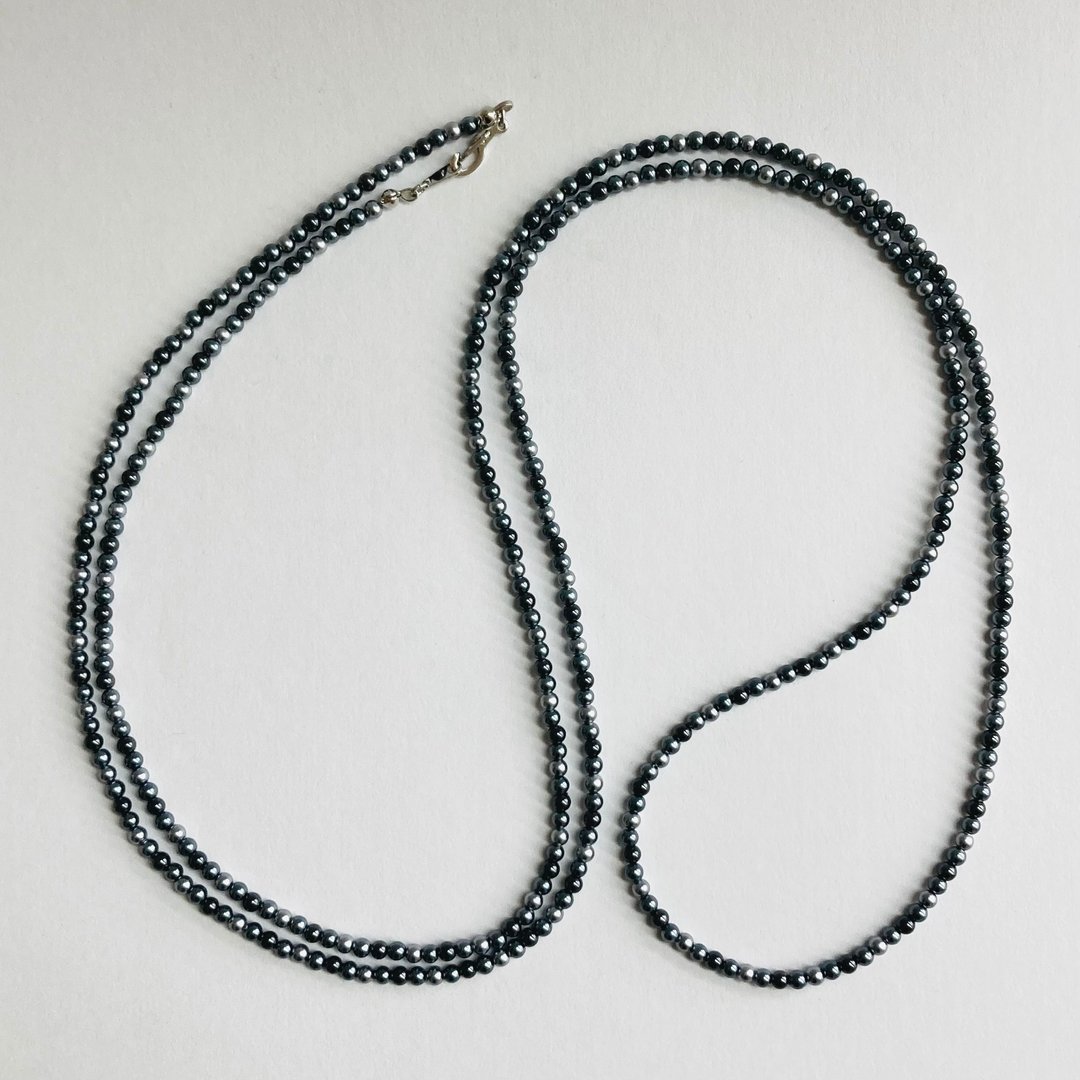 玻璃珍珠混色三种戴法长项链 / 3mm 约120cm / 多彩灰 / R / 日本制造 - 项链 - 玻璃 灰色