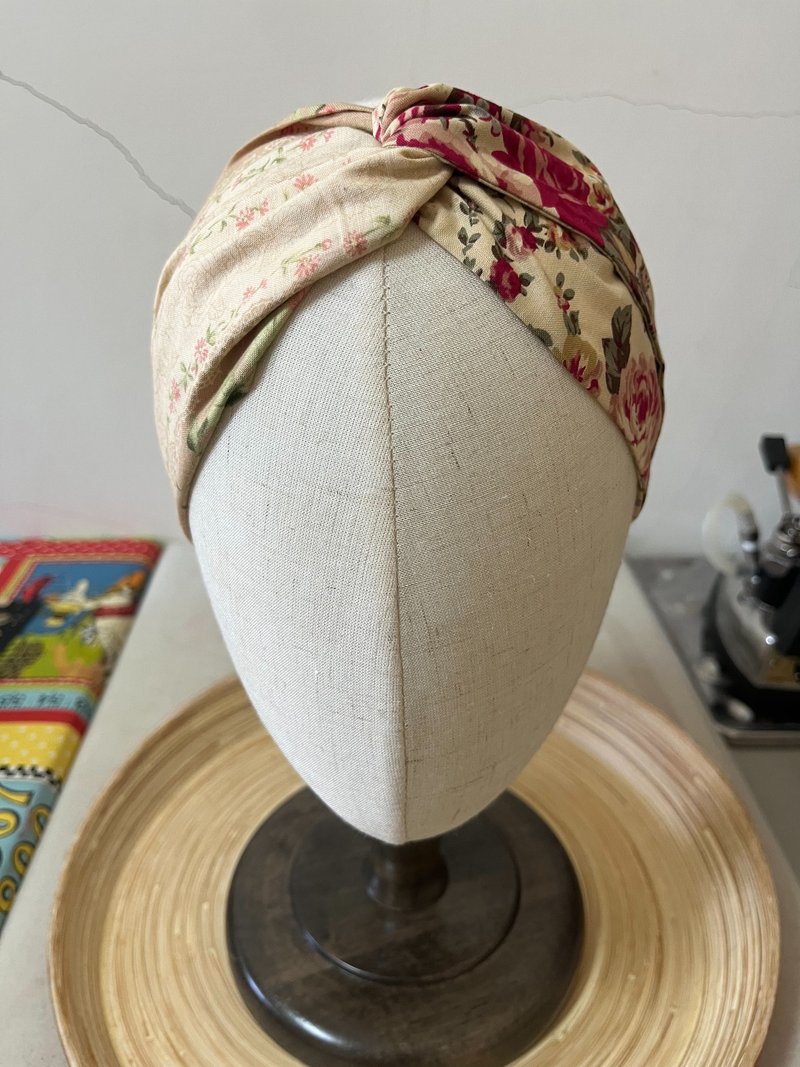 玫瑰奶茶/双色扭结发带/日本印花布 - 发带/发箍 - 棉．麻 红色