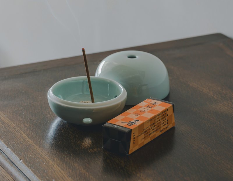 京香炉 青瓷香炉 【松荣堂 京香炉系列】绝版品 2024年12月停产 - 香薰/精油/线香 - 瓷 