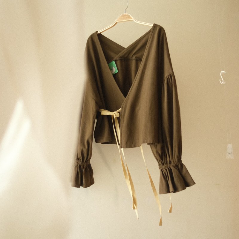 藏 |  围裹式上衣  莺茶 - 女装上衣 - 棉．麻 咖啡色