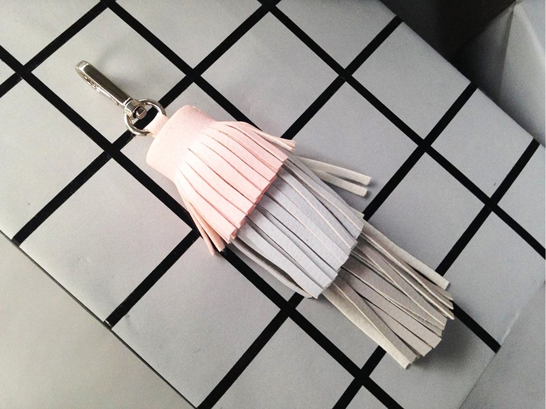 Triple Tassel Keychain - 钥匙链/钥匙包 - 人造皮革 多色