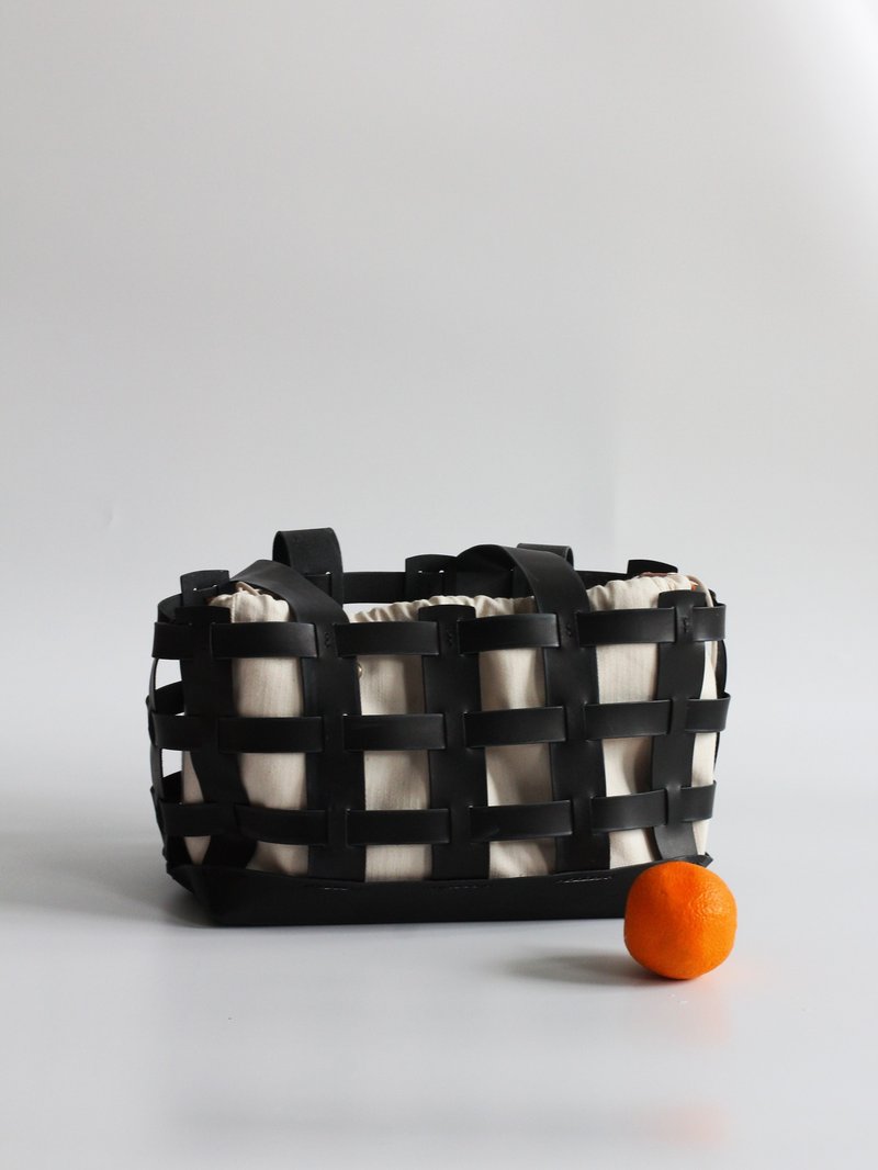 手工手缝黑色植鞣皮革编织托特包 背包 - L - 手提包/手提袋 - 真皮 黑色