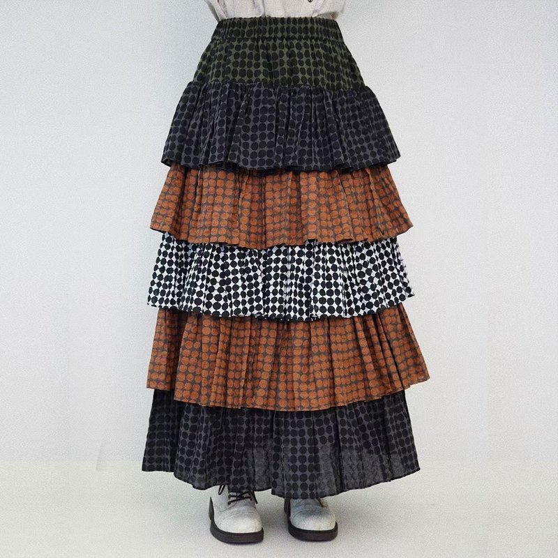 復古波點蛋糕裙 / 百搭藝術生春夏款 / 小眾設計層次長裙 - 裙子 - 棉．麻 多色