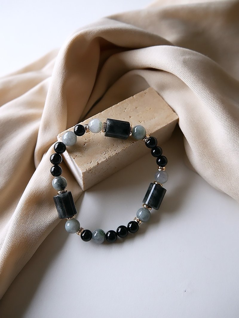 天然翡翠/乌鸡翡翠/黑碧玺 - 避邪保平安消除病气提升专注力 - 手链/手环 - 水晶 黑色