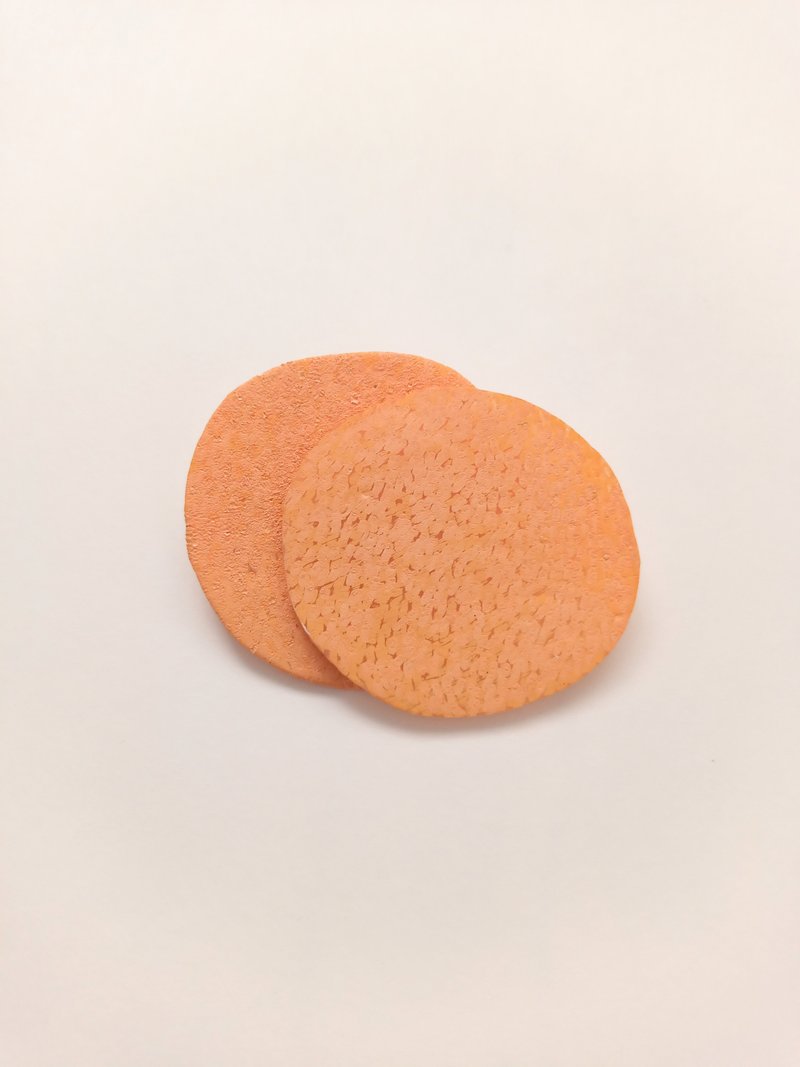 ヘンテコ　ブローチ　ごま団子 - 胸针 - 塑料 橘色