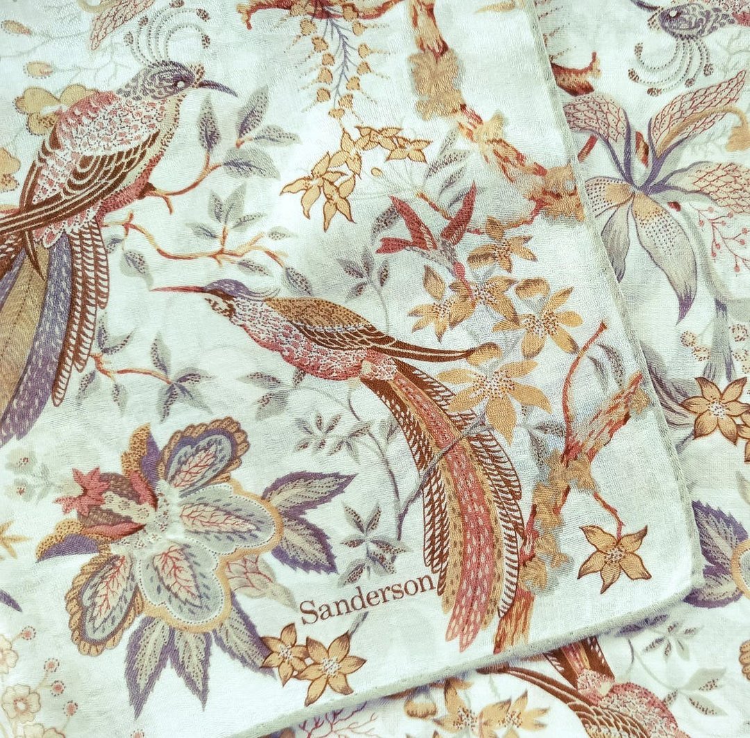 Sanderson 复古围巾 飞鸟与花卉植物图案 21 x 20.5 英寸 - 丝巾 - 棉 卡其色