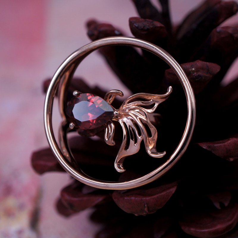 金鱼 - 红石榴石 纯银 电 18K玫瑰金 戒指 - 戒指 - 宝石 红色