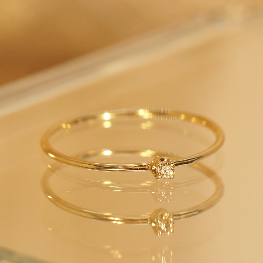 18K金钻石点状超薄戒指18K Gold Diamond Dot Ultrathin Ring - 戒指 - 贵金属 