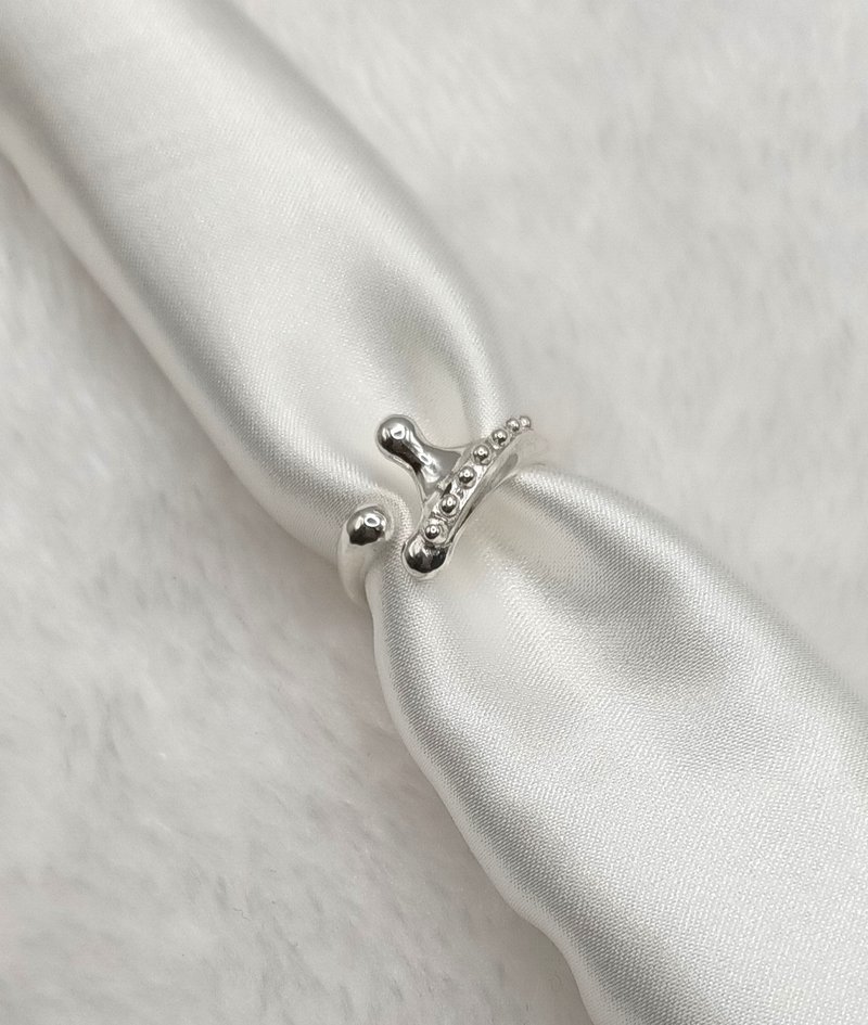 奶瓶盖戒指 / 925纯银戒指 / 纯手工制作 - 戒指 - 纯银 银色