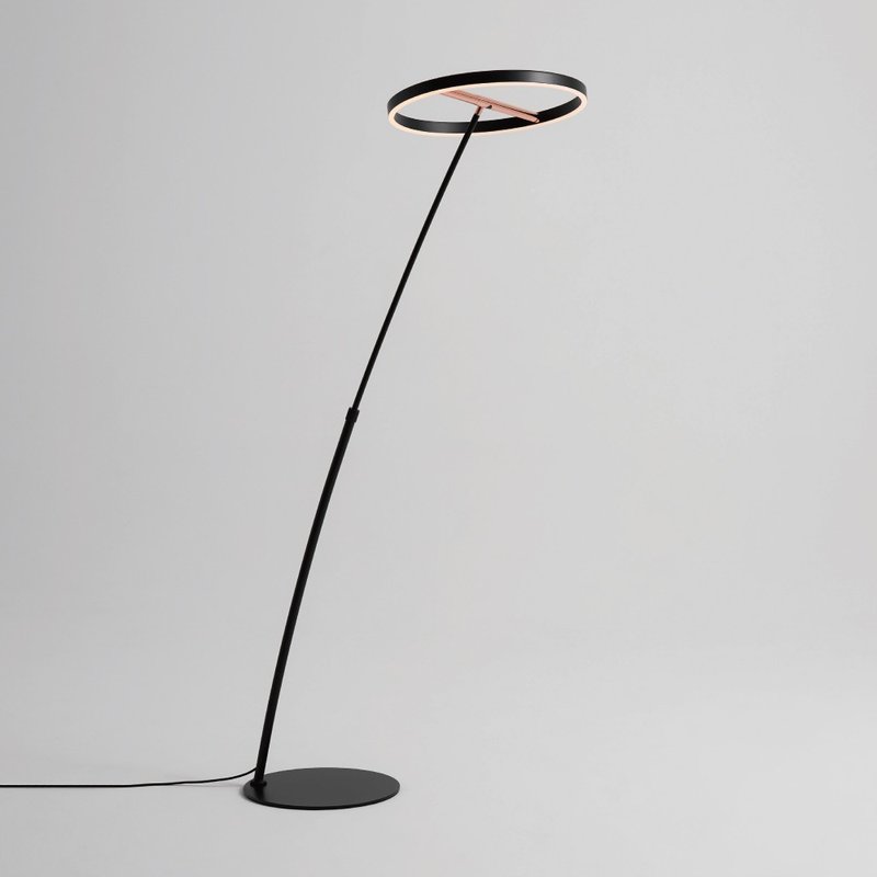 Sol F 日恒 可调光 沙发立灯 床边落地灯 - 灯具/灯饰 - 其他金属 