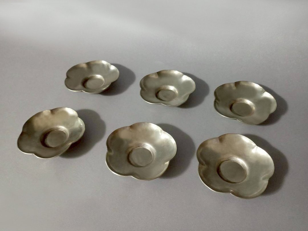 锡茶托—梅花 (中) - 茶具/茶杯 - 其他金属 银色