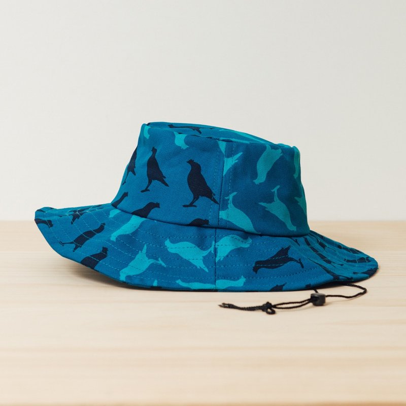 遮阳渔夫帽-可调式/台湾八哥5号/湖心蓝色 - 帽子 - 棉．麻 蓝色