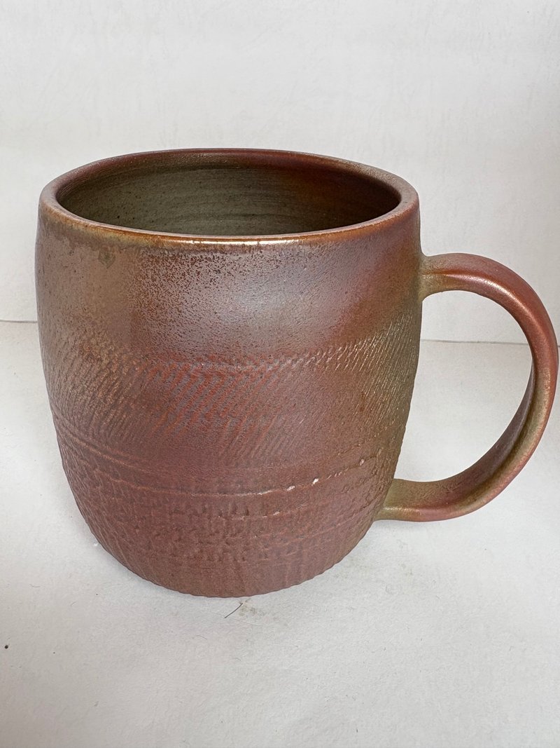 柴烧紫金跳刀马克杯 - 咖啡杯/马克杯 - 陶 