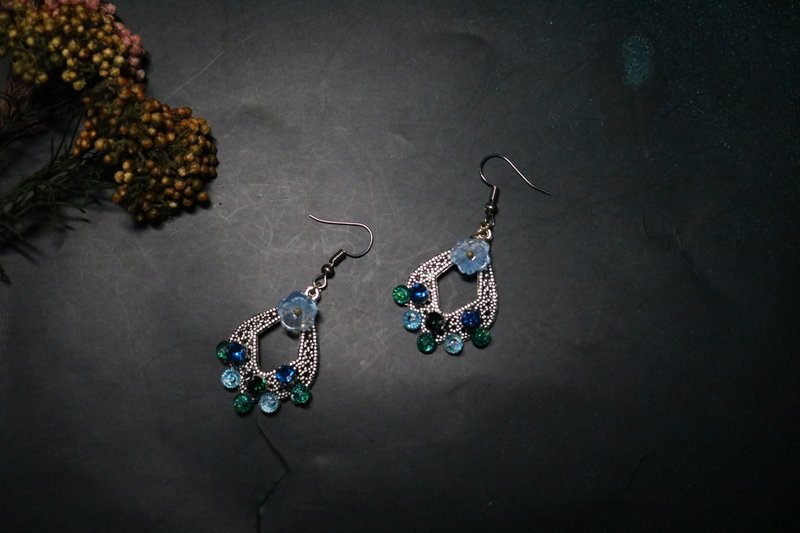 宫廷风串珠耳环优雅中国风简约小众设计耳饰 - 耳环/耳夹 - 其他金属 多色