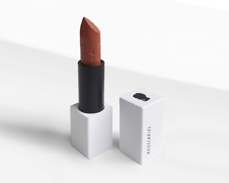 【ANGELARIEL】Day dream 002-Crème Lipstick 经典保湿唇膏 - 其他 - 其他材质 红色