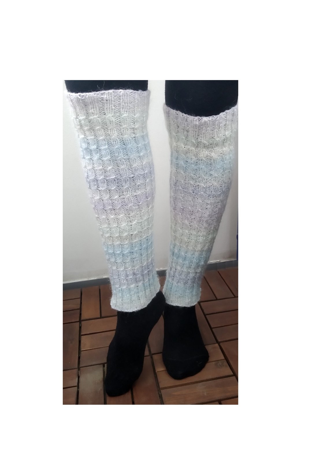 Long knitted mohair leggings, light blue green purple cuffs on shoes - 丝袜 - 羊毛 多色