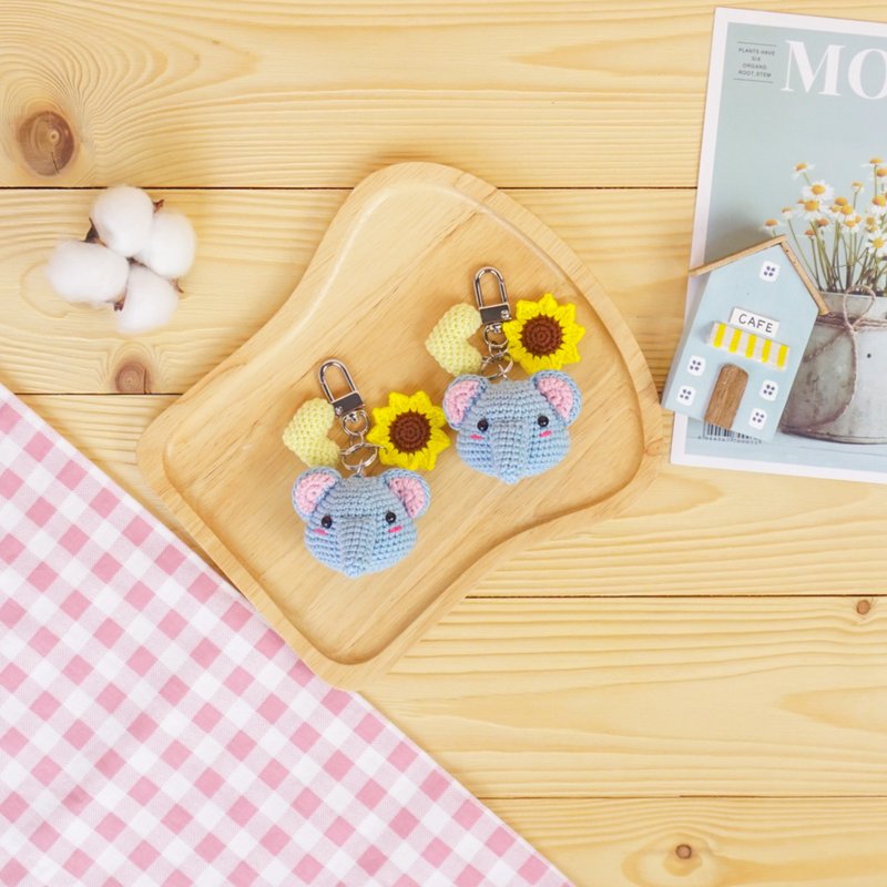 钩针玩偶大象头钥匙圈 手作礼物 - 钥匙链/钥匙包 - 棉．麻 蓝色