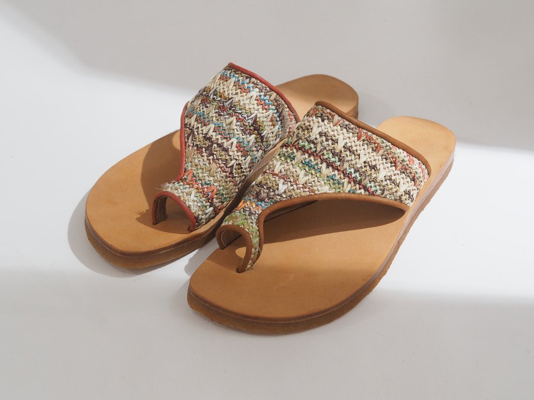 展示品出清 - 爱花sandals Eu41# - 拖鞋 - 其他材质 咖啡色