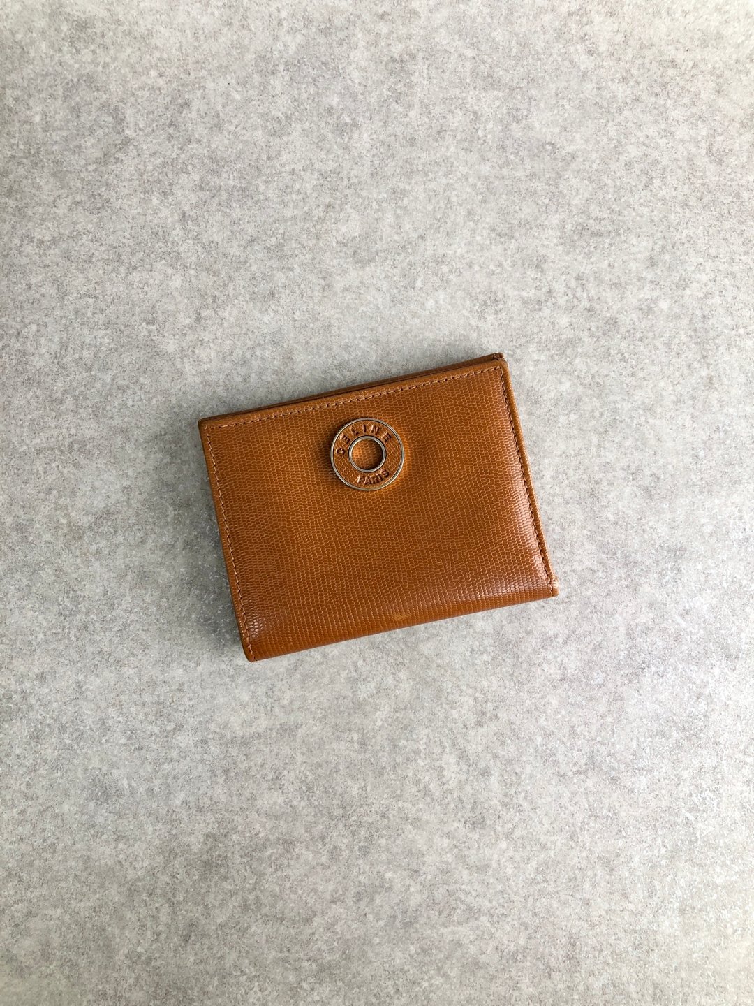 【日本直运，二手包装】CELINE赛琳皮钱包驼色Logo圆形皮革双折钱包Vintage复古老xhrnc5 - 皮夹/钱包 - 真皮 咖啡色