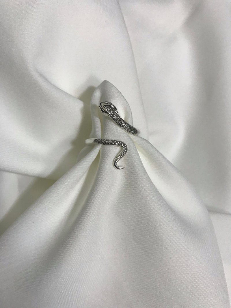Serpent纯银 蛇型缠绕戒 - 戒指 - 纯银 银色