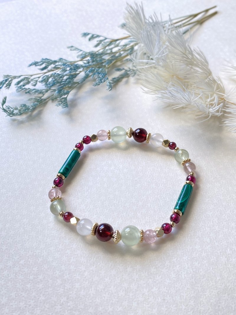 葡萄石 孔雀石 草莓晶 石榴石 白月光 || 人缘幸运 水晶手链 - 手链/手环 - 水晶 绿色
