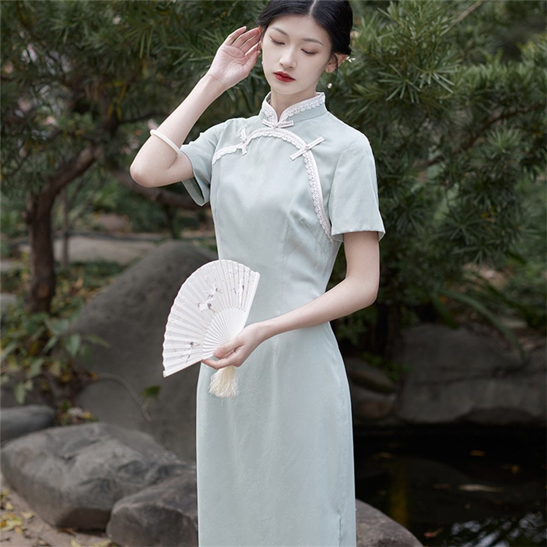 止水 淺綠色短袖改良雙襟旗袍 春夏少女日常洋裝 修身顯瘦連衣裙 - 旗袍 - 聚酯纤维 绿色