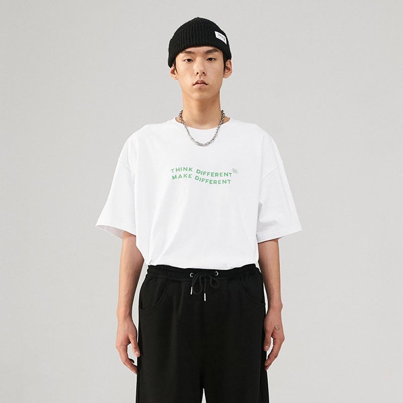 MOKACME VIBE 21SS LOGO标语印花基础纯棉宽松T恤男女情侣 (三色) - 男装上衣/T 恤 - 棉．麻 白色