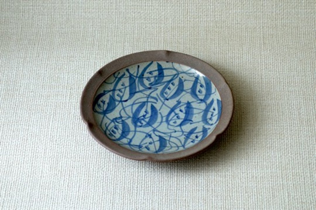 Flower Lover, Gosu-e, Vine Flower Crest - 浅碟/小碟子 - 陶 多色
