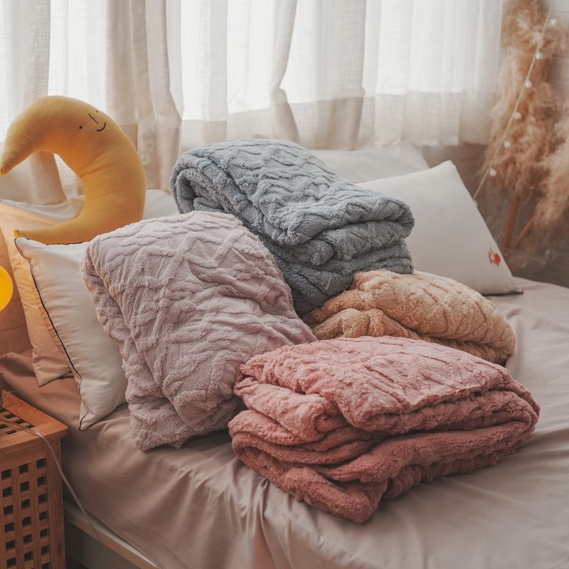 双面素色 塔芙绒羊羔绒毯 150cmX200cm (正负5cm)【超商限一组】 - 被子/毛毯 - 聚酯纤维 多色