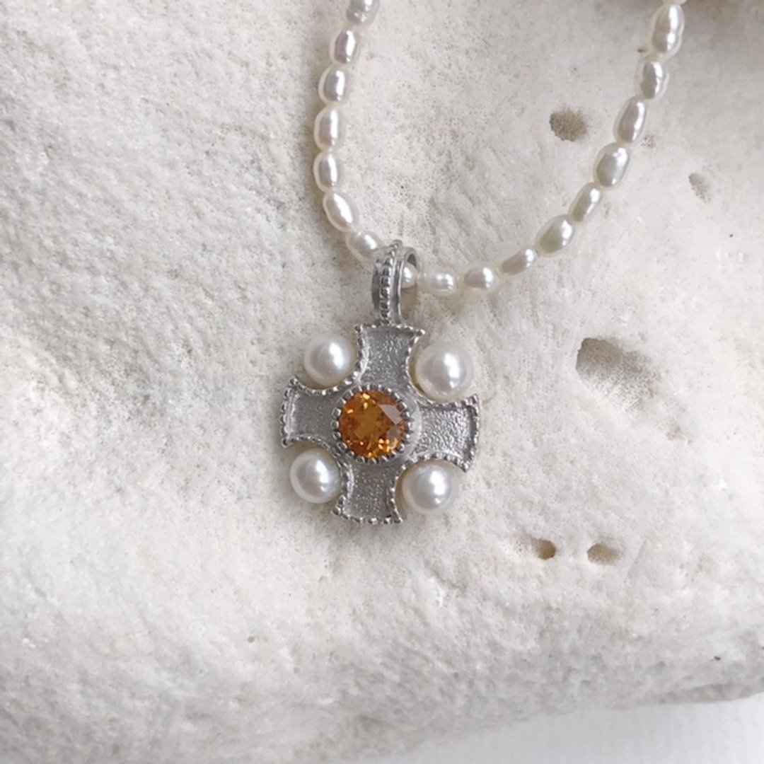 Silver Cross Pearl Pendant_Citrine Topaz - 项链 - 珍珠 黄色