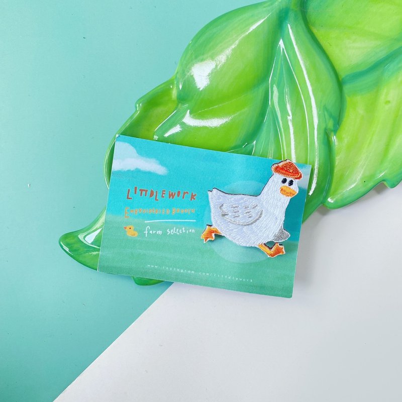 刺绣别针/烫贴 | 农场系列 | 鸭子 | Littdlework - 徽章/别针 - 绣线 白色