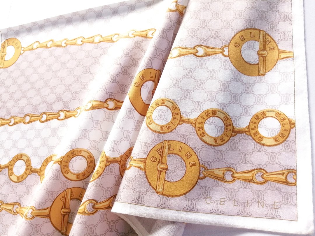 CELINE 网格丝巾与骑马链条图案 23 x 23 英寸 - 丝巾 - 棉 卡其色