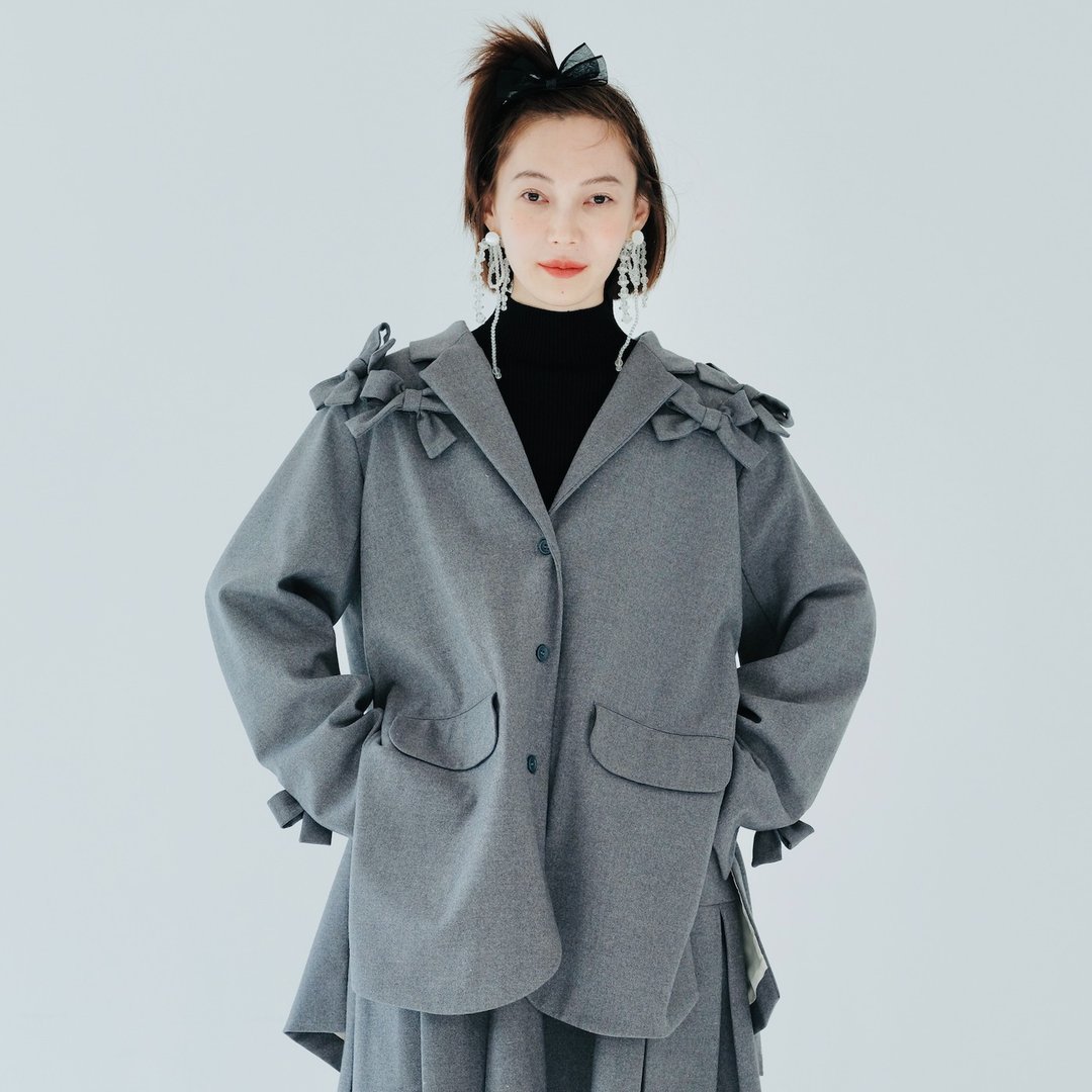 双面拉毛蝴蝶结缀肩灰色西装外套 / 秋冬 - 女装西装外套/风衣 - 棉．麻 灰色