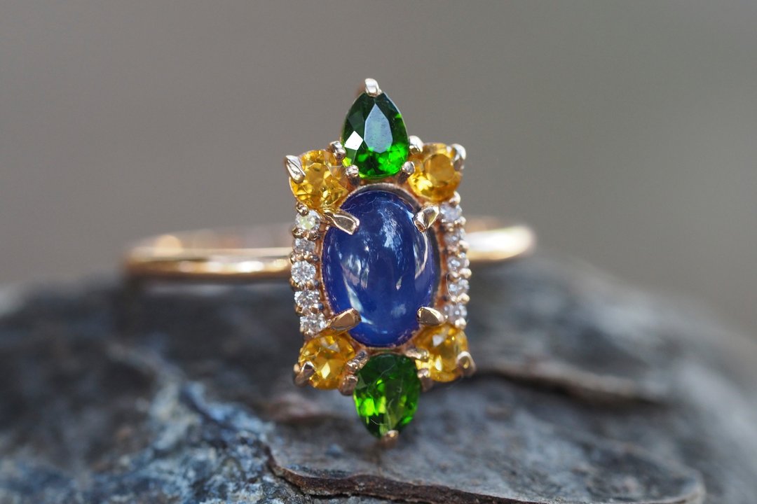14k Gold ring with cabochon Sapphire, Chrome diopside, Sapphire, Diamonds. - 戒指 - 贵金属 金色