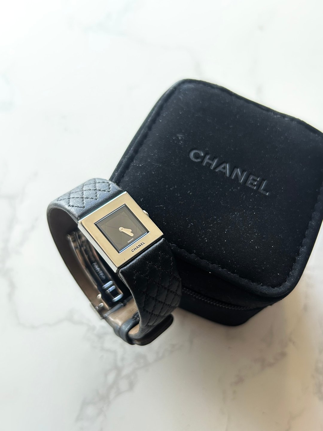 稀有中古表 Chanel Metalaase黑银色古董表 皮革带 女装石英手表 - 女表 - 其他金属 黑色