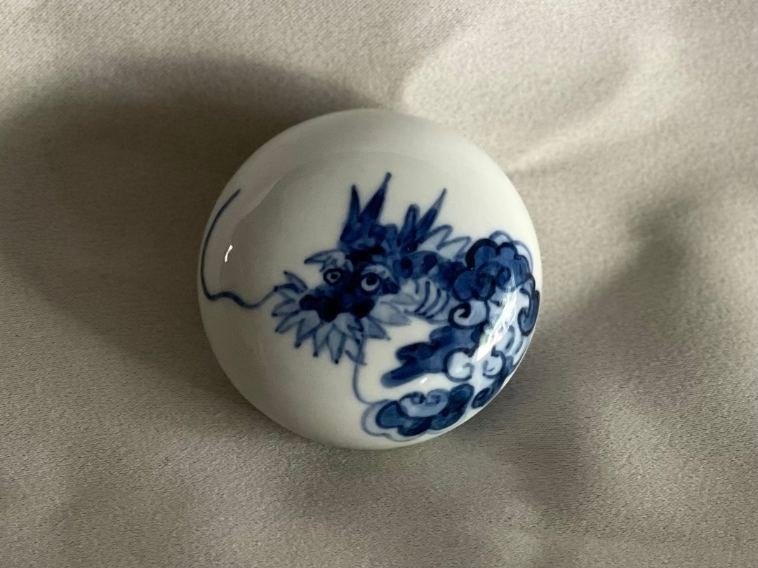 相爱生肖龙 - 摆饰 - 瓷 白色